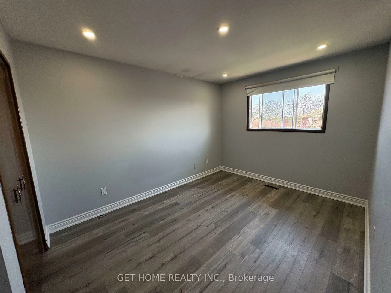 55, Major Oaks, Madoc, Brampton