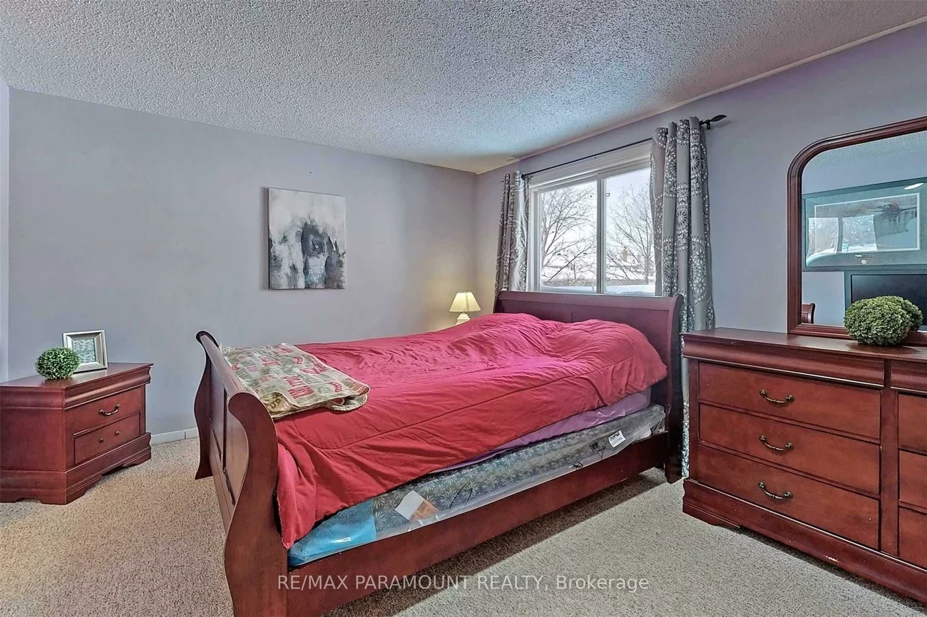 57, Royal Salisbury, Madoc, Brampton