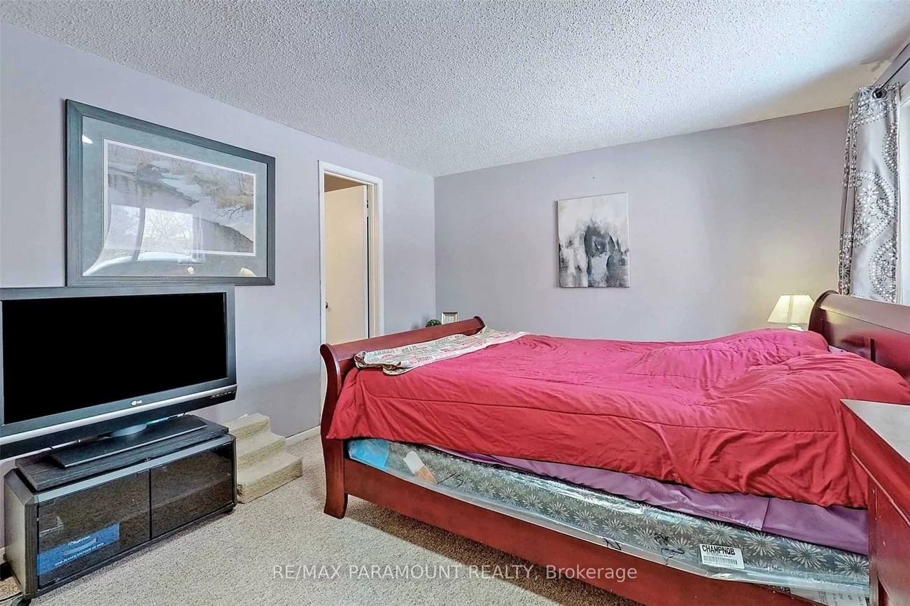 57, Royal Salisbury, Madoc, Brampton