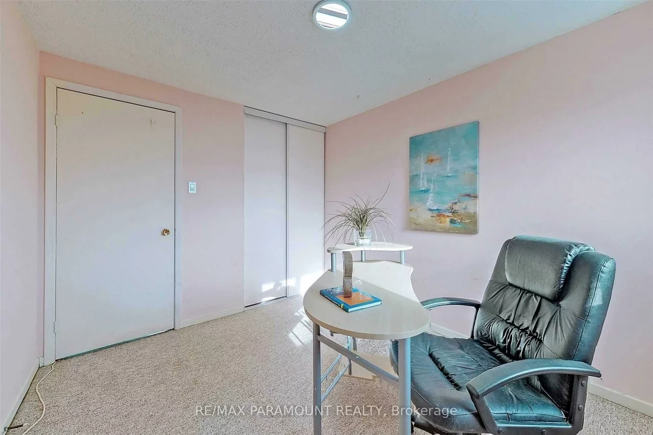 57, Royal Salisbury, Madoc, Brampton