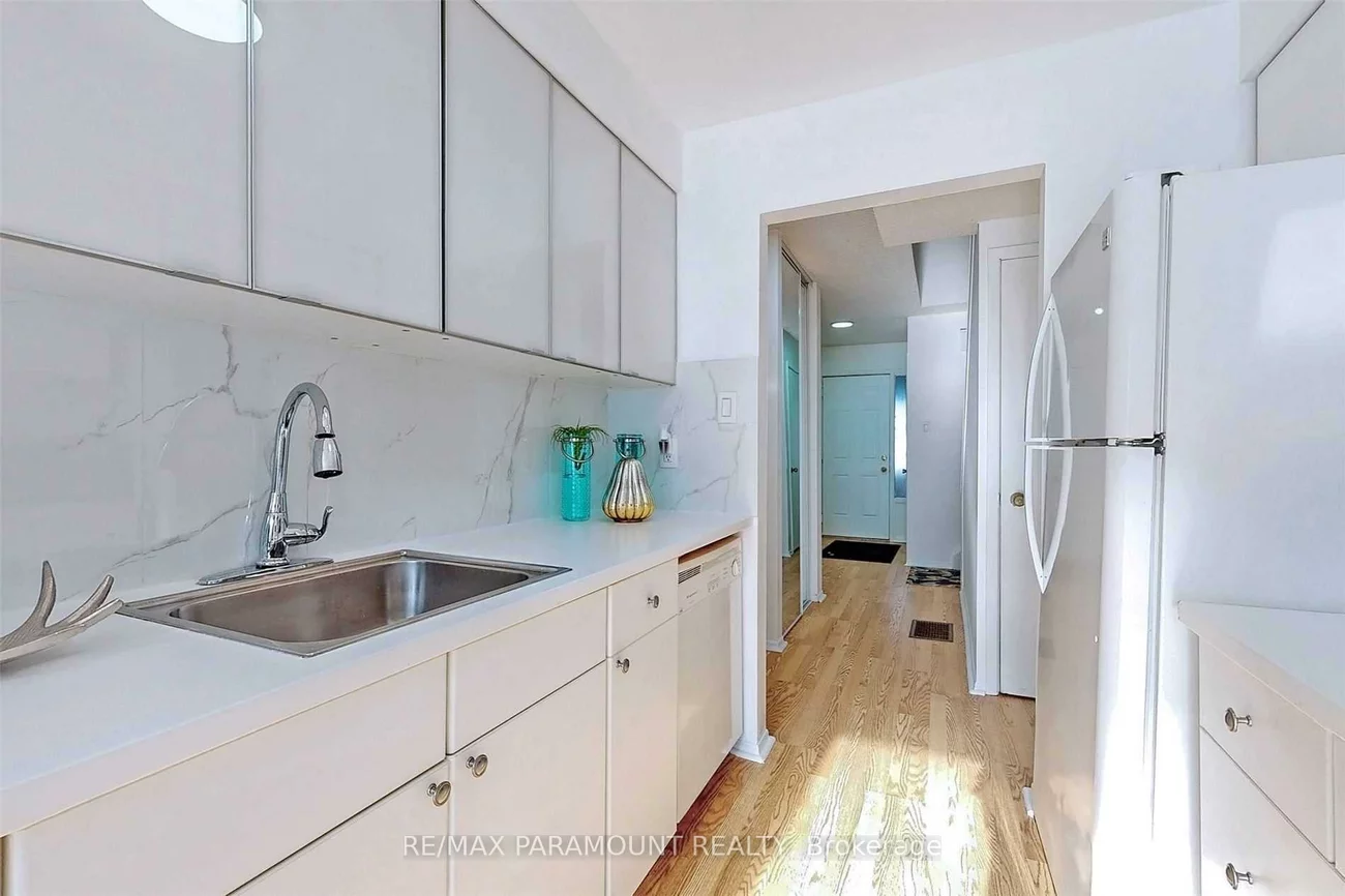 57, Royal Salisbury, Madoc, Brampton