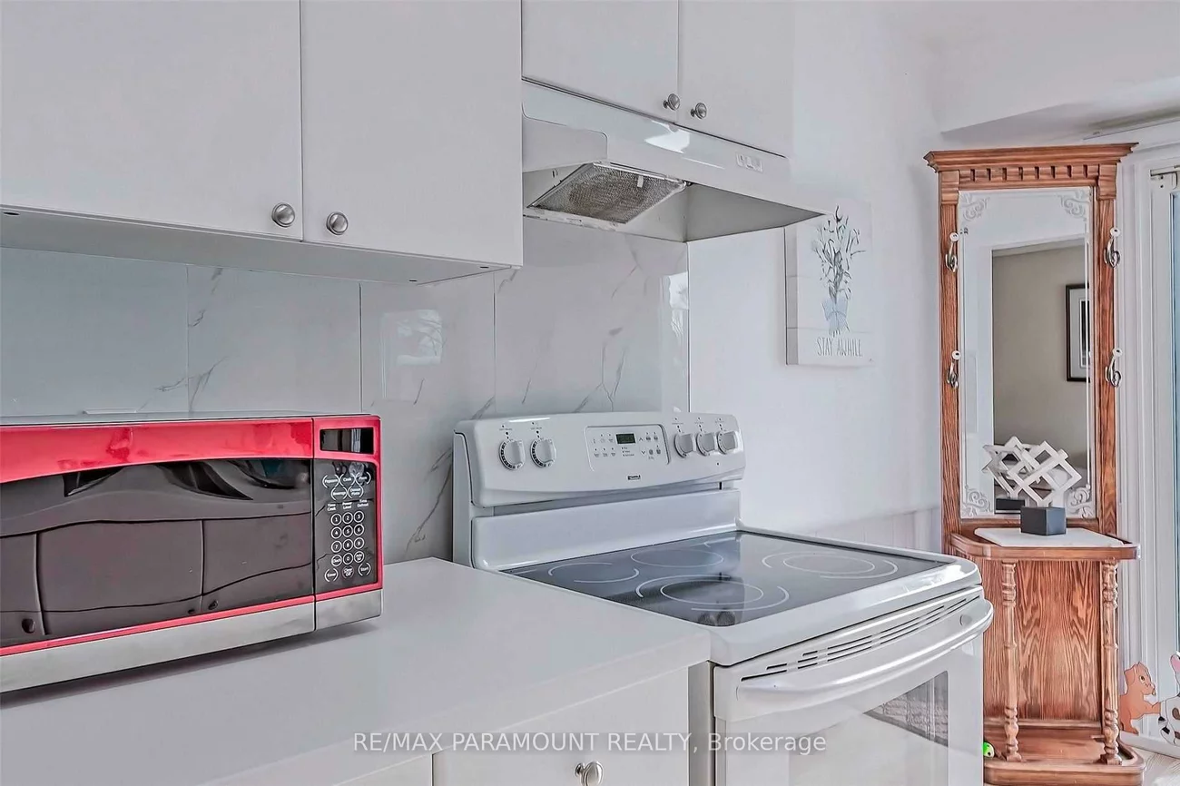 57, Royal Salisbury, Madoc, Brampton