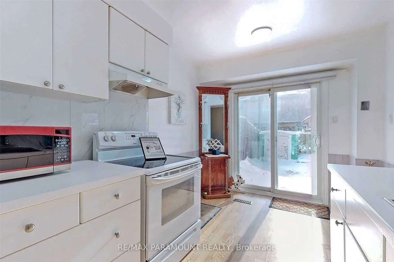 57, Royal Salisbury, Madoc, Brampton