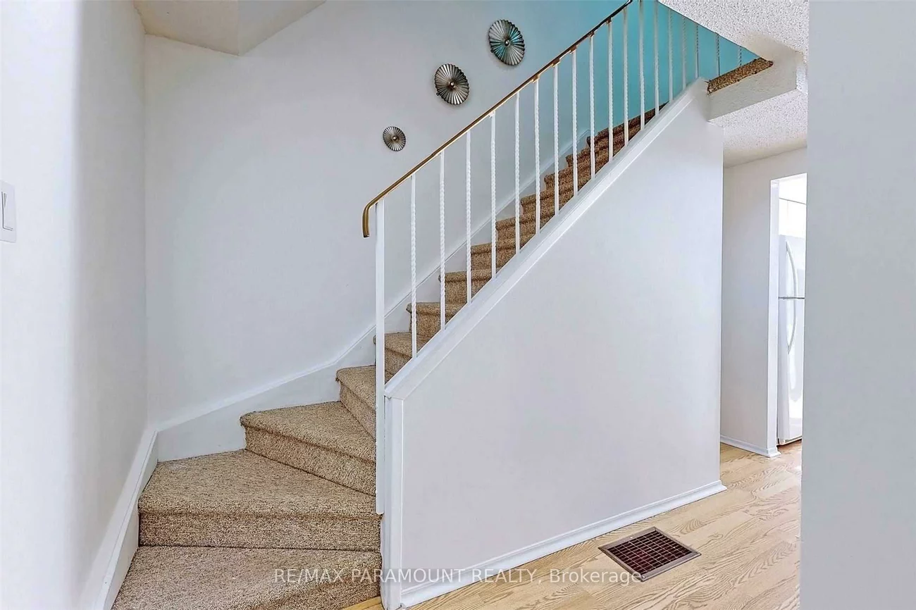 57, Royal Salisbury, Madoc, Brampton