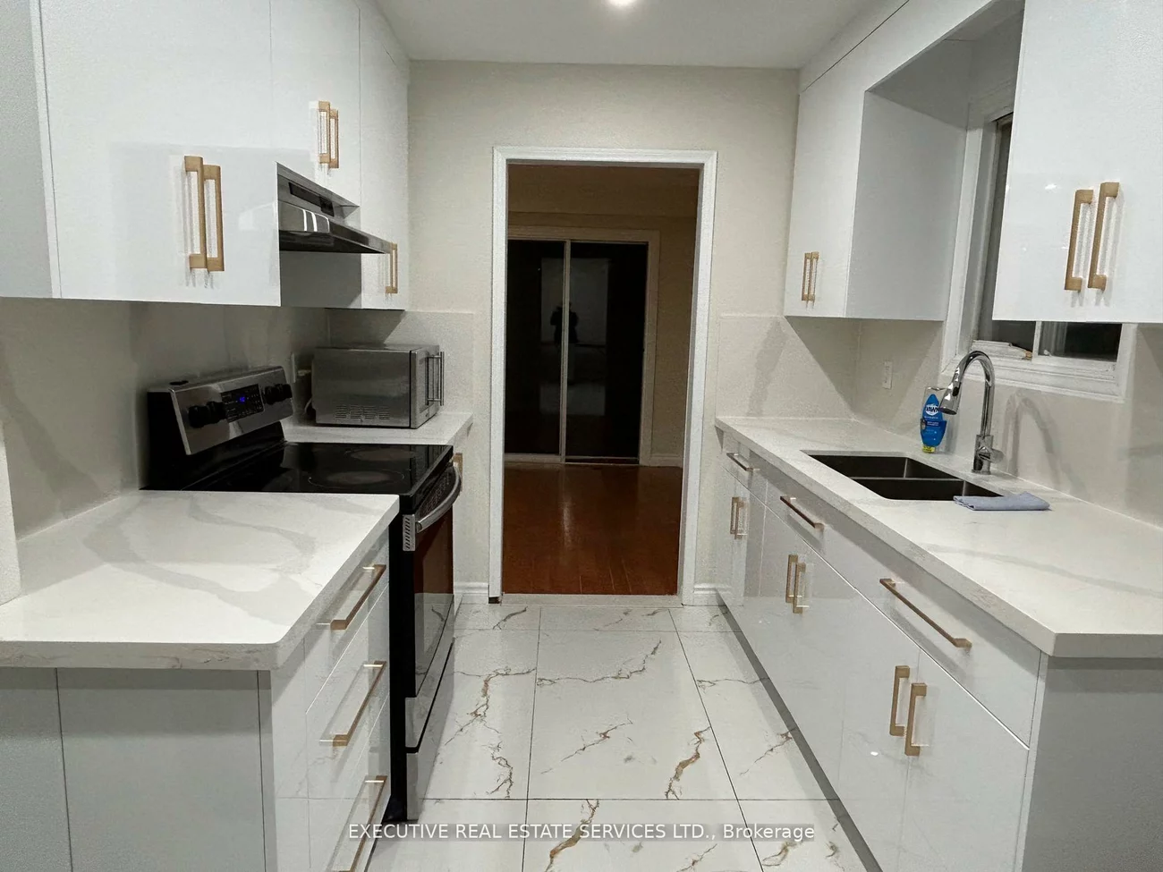 90, Primrose, Heart Lake West, Brampton