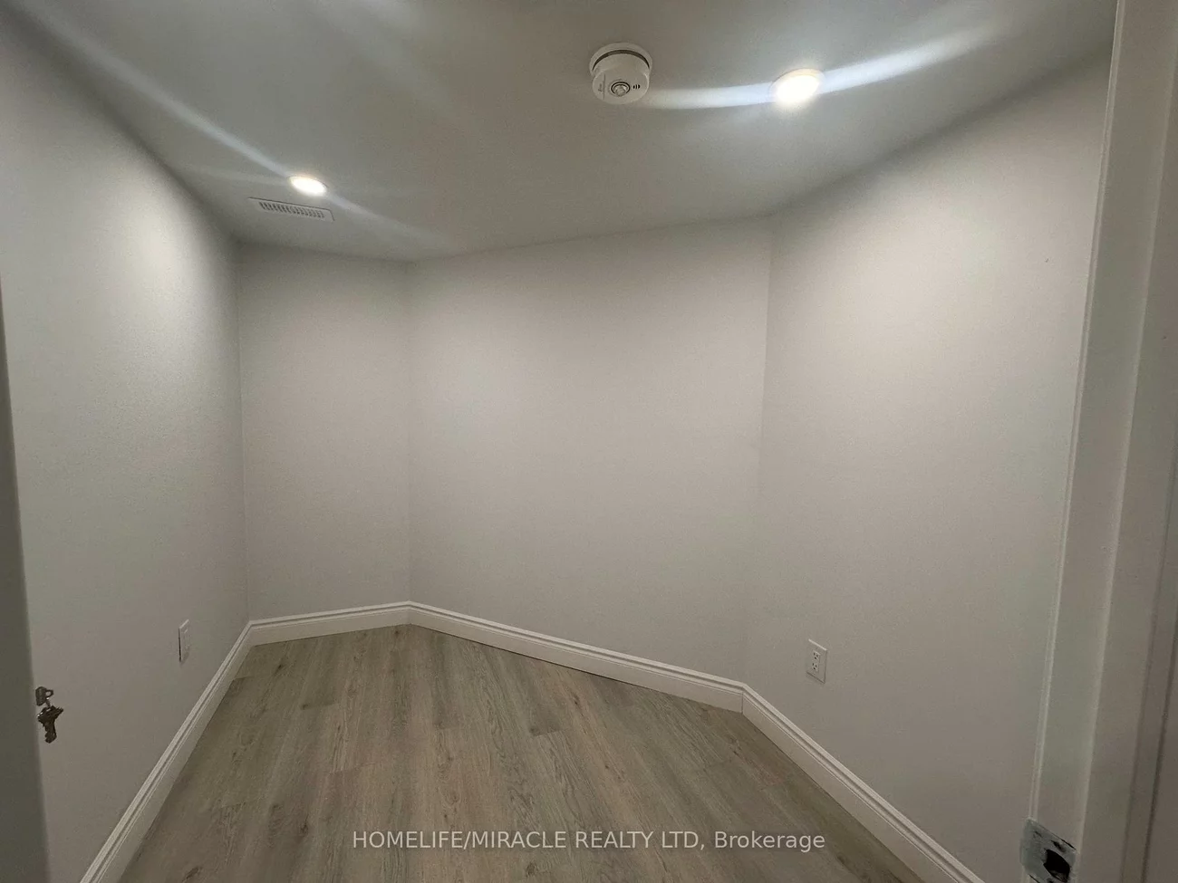 30, Skyridge, Bram East, Brampton