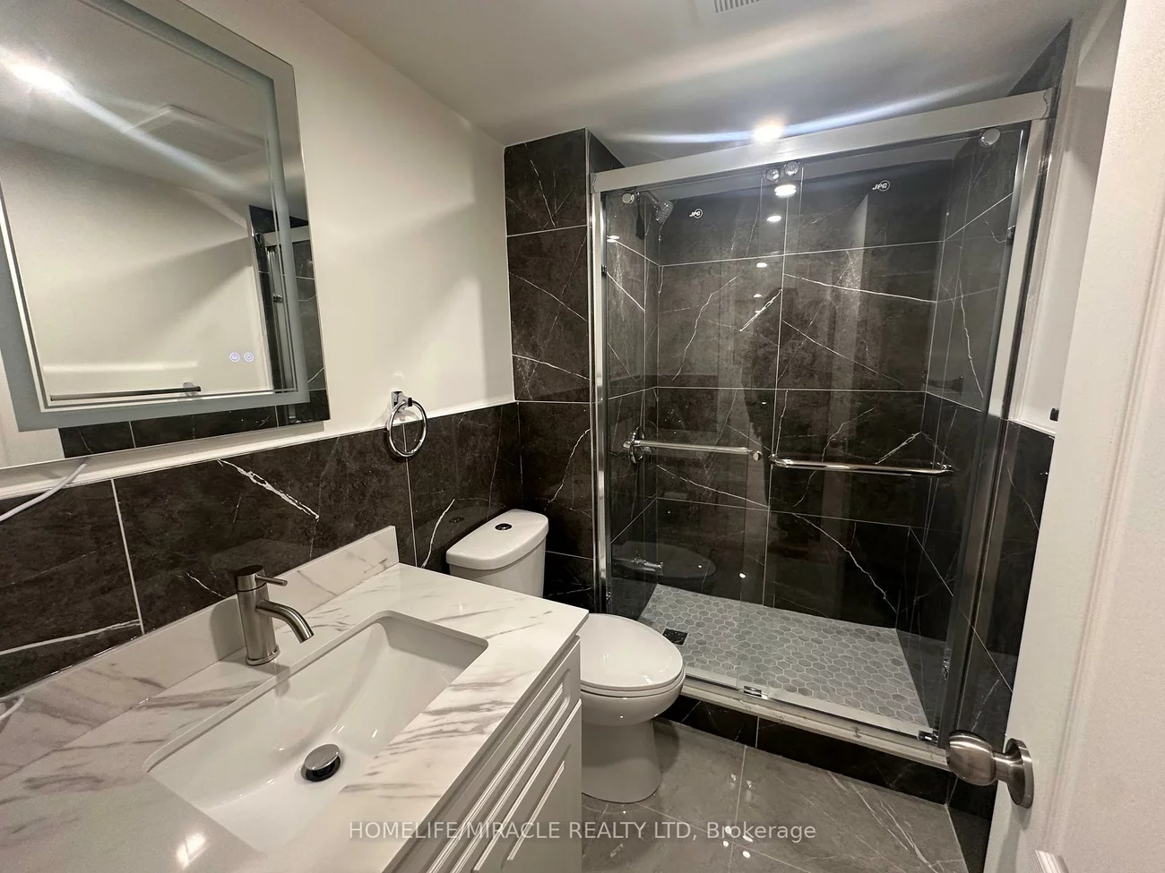 30, Skyridge, Bram East, Brampton