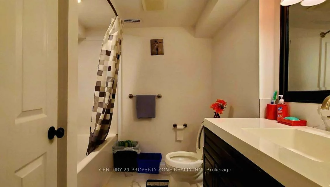 19, Hall, Northwood Park, Brampton