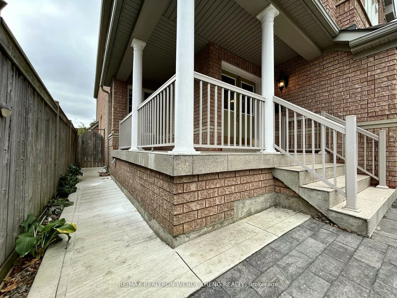 3, Applegrove, Sandringham-Wellington, Brampton