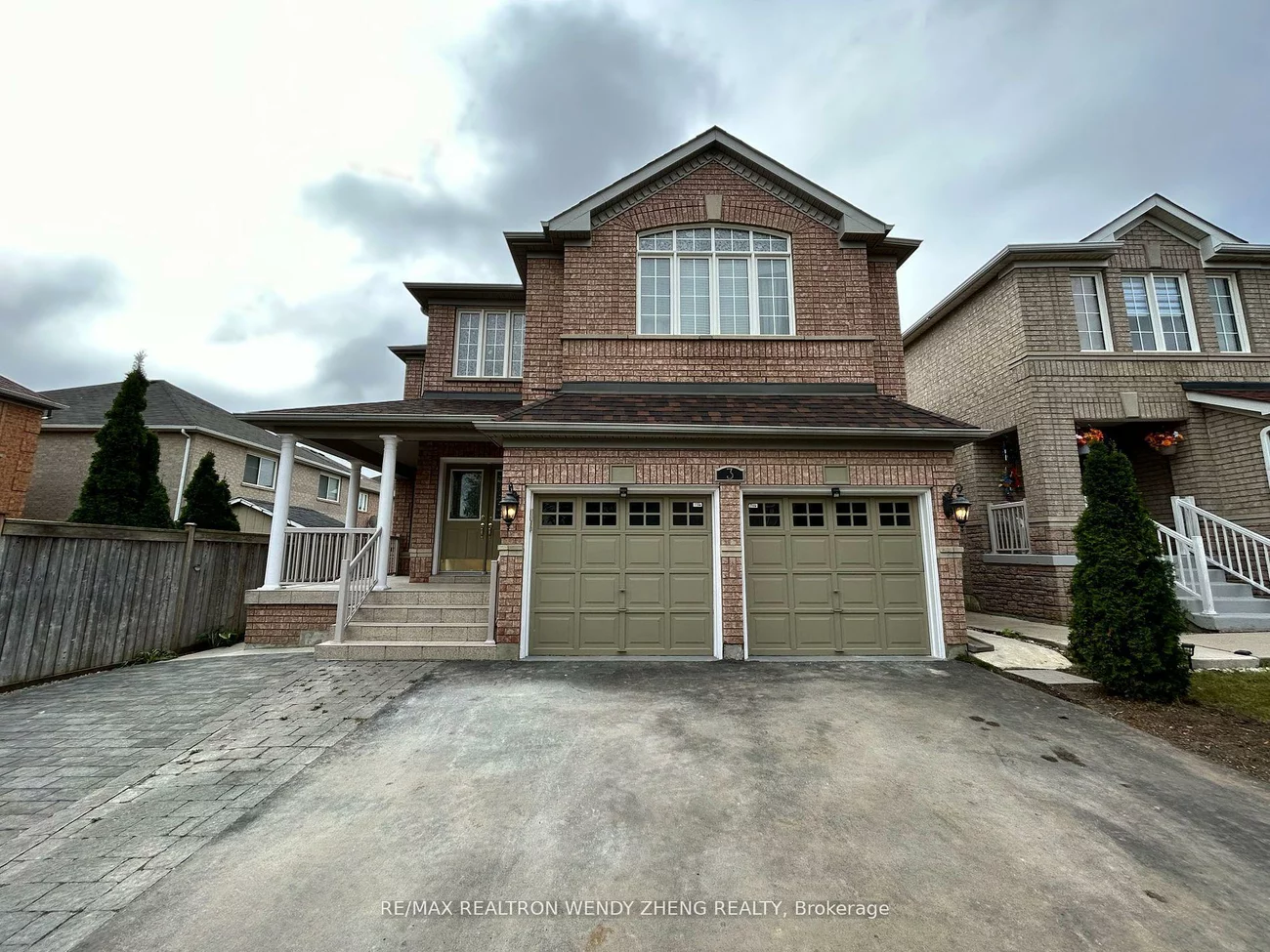 3, Applegrove, Sandringham-Wellington, Brampton