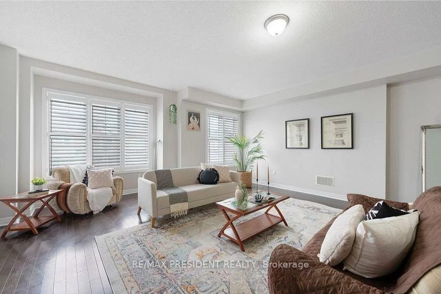 35, Fresnel, Northwest Brampton, Brampton