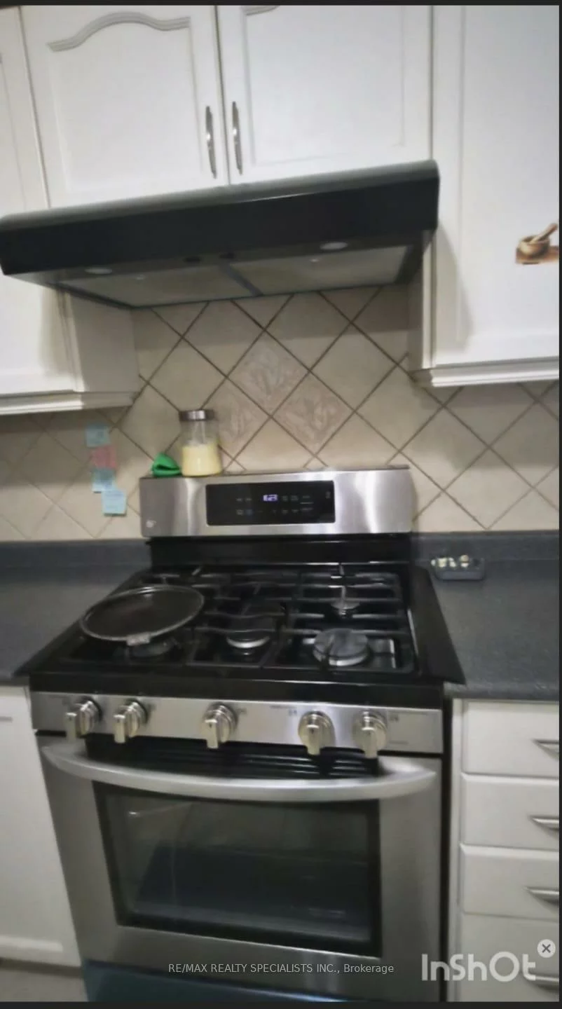 22, Streamside, Sandringham-Wellington, Brampton