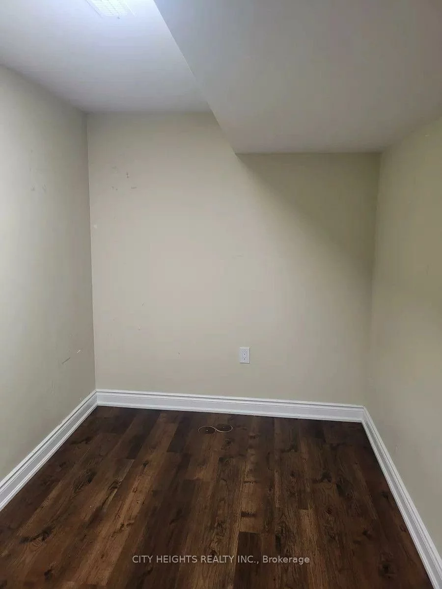9, Fenchurch, Northwest Brampton, Brampton