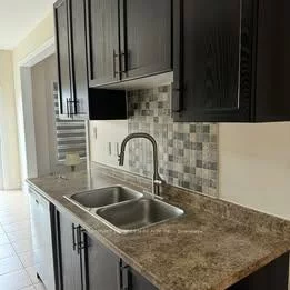 100, Lanark, Credit Valley, Brampton
