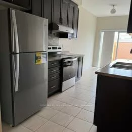 100, Lanark, Credit Valley, Brampton