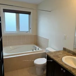 100, Lanark, Credit Valley, Brampton