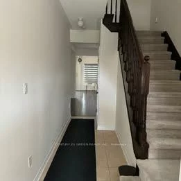 100, Lanark, Credit Valley, Brampton
