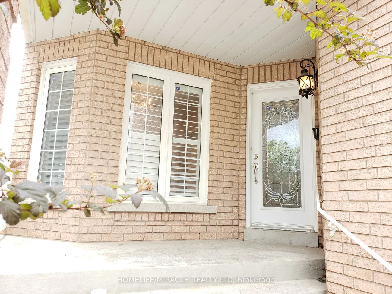 6, Sweet Briar, Snelgrove, Brampton