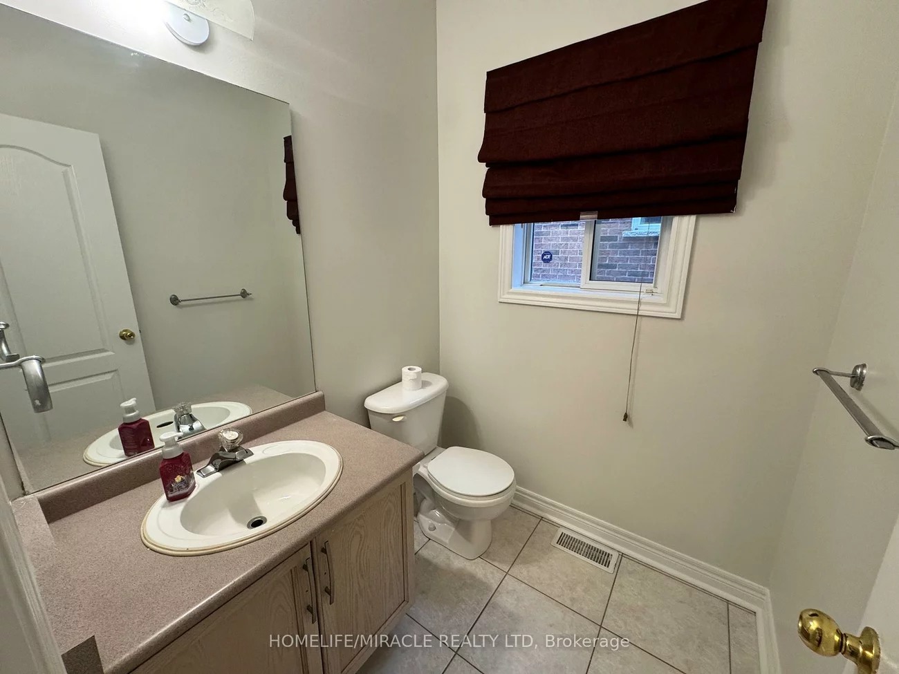 6, Sweet Briar, Snelgrove, Brampton