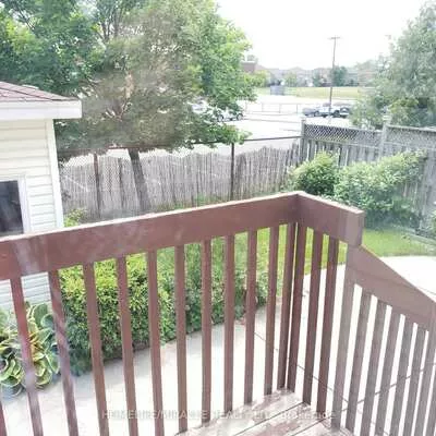 6, Sweet Briar, Snelgrove, Brampton
