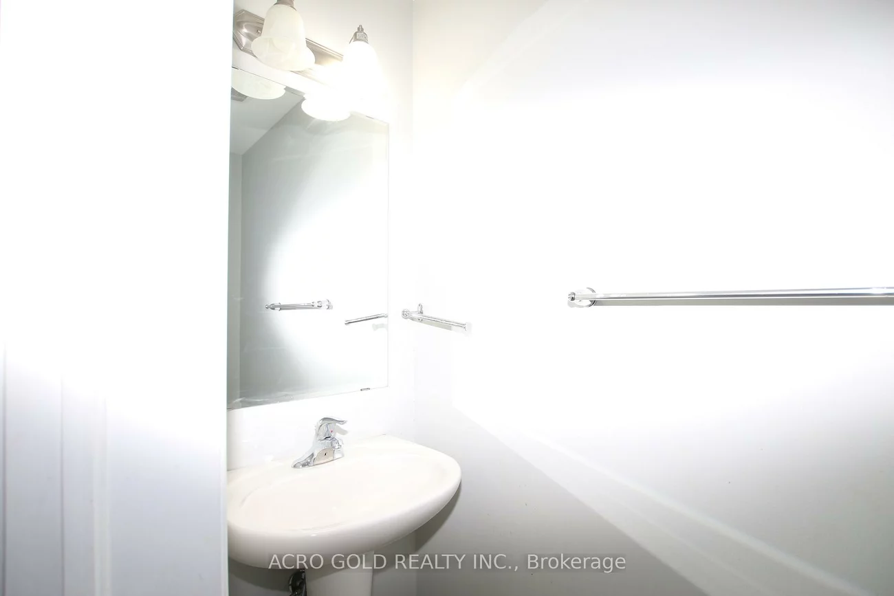 32, Mercedes, Northwest Brampton, Brampton