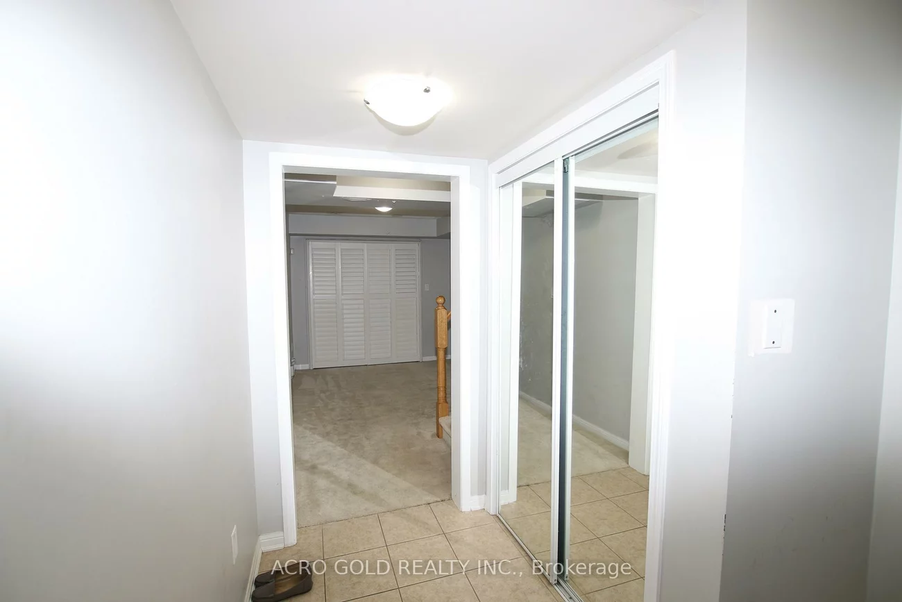 32, Mercedes, Northwest Brampton, Brampton