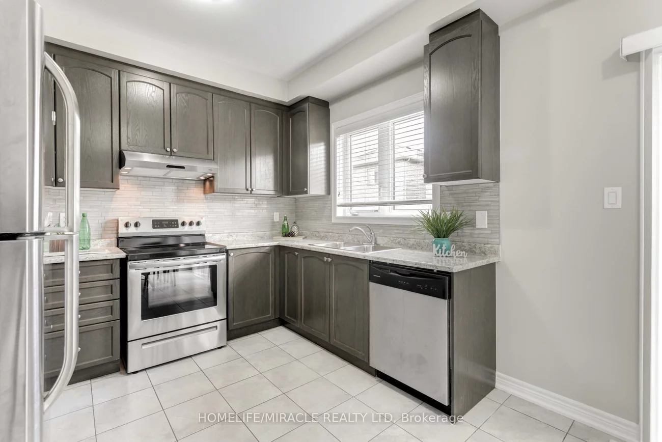 15, Banbridge, Credit Valley, Brampton