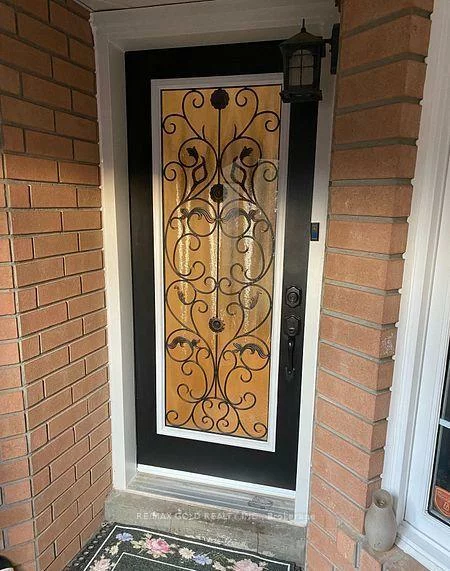 39, Fiddleneck, Sandringham-Wellington, Brampton