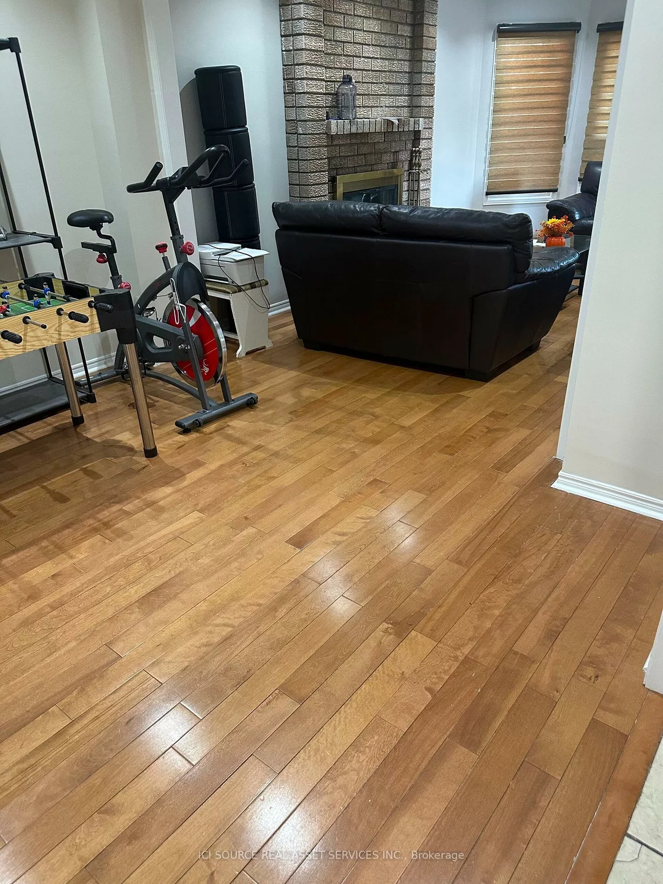 16, Brownridge, Fletcher's Creek South, Brampton