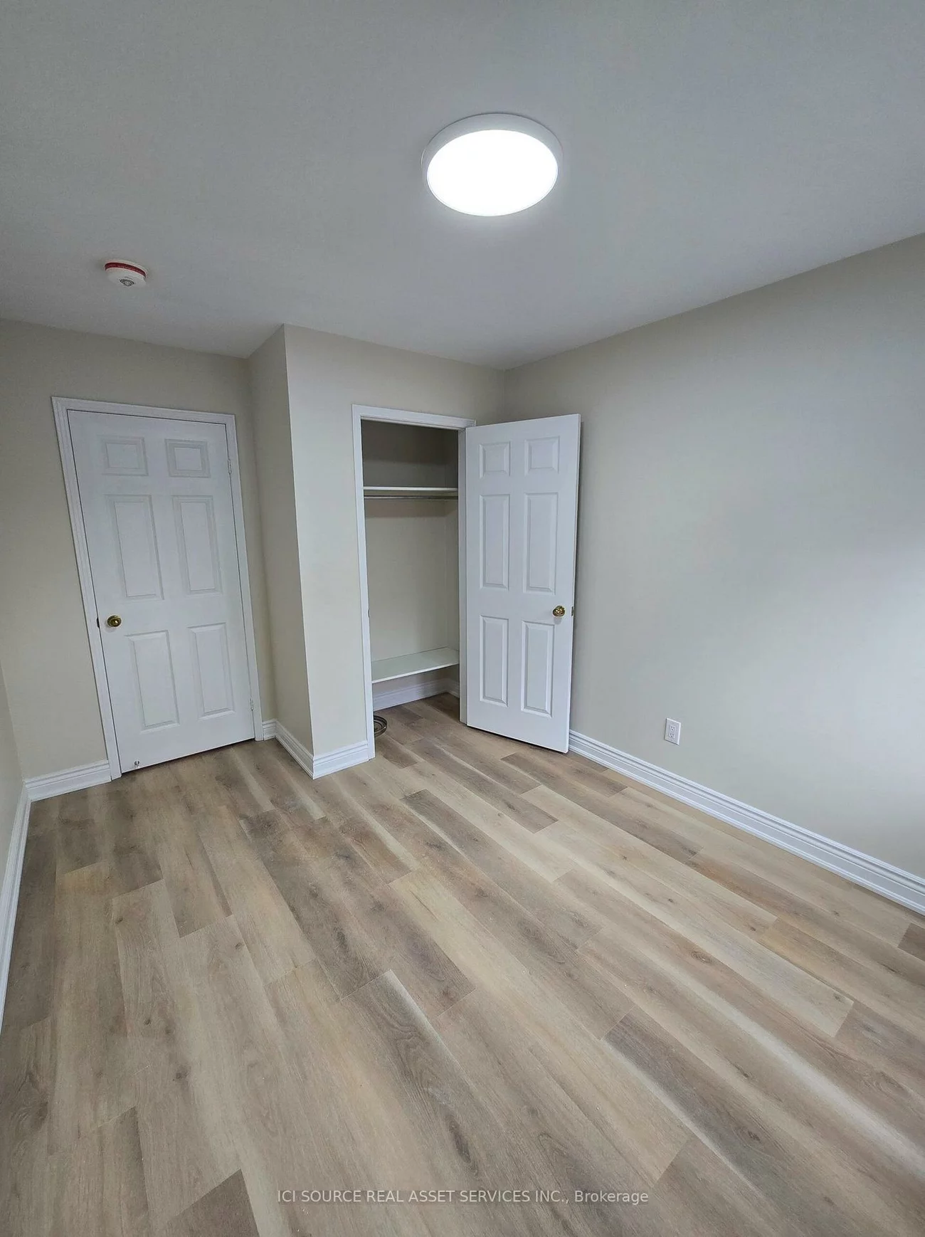 16, Brownridge, Fletcher's Creek South, Brampton