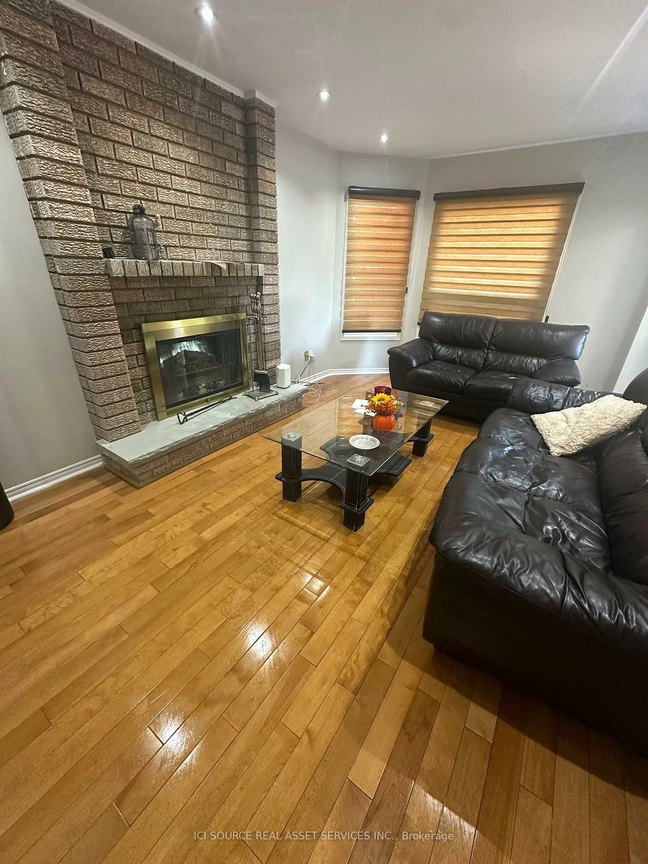 16, Brownridge, Fletcher's Creek South, Brampton