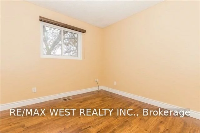 82, Marchbank, Central Park, Brampton