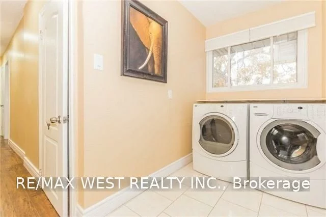 82, Marchbank, Central Park, Brampton