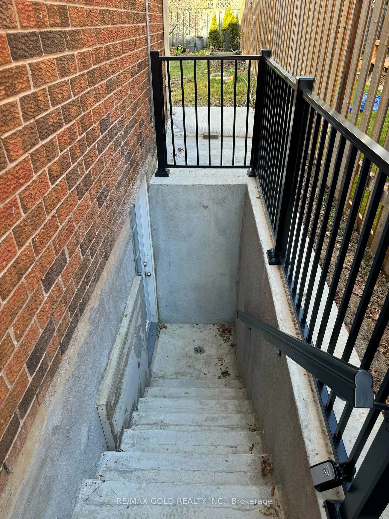 4, Hall, Northwood Park, Brampton