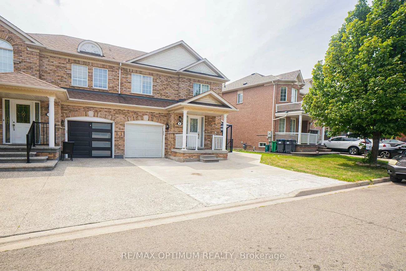 8, Topiary, Fletcher's Meadow, Brampton