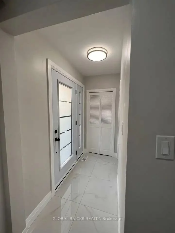 49, Argyle, Avondale, Brampton