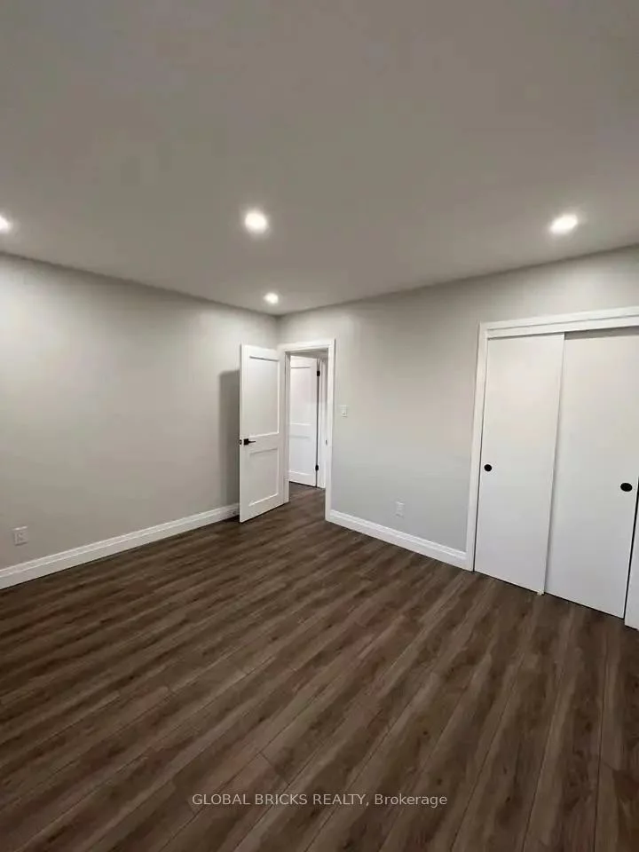 49, Argyle, Avondale, Brampton