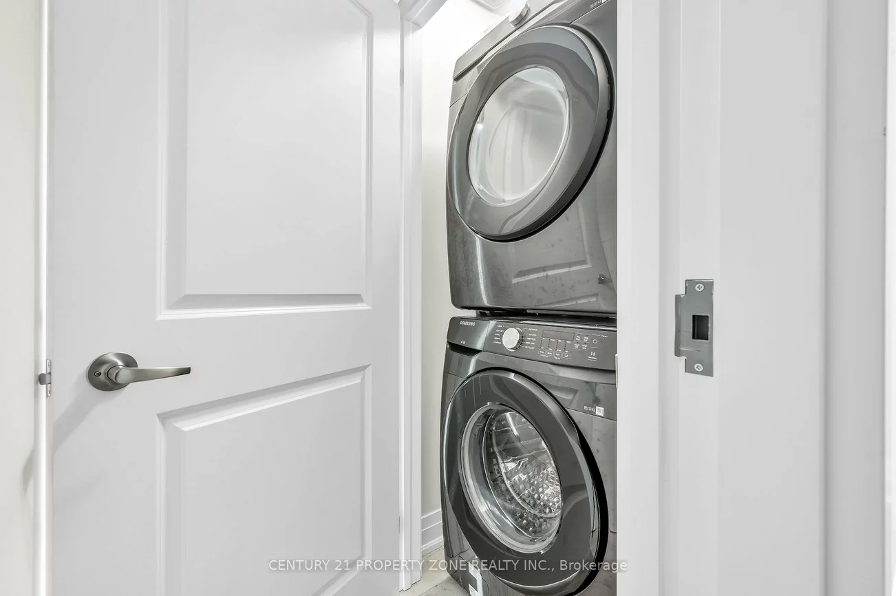 12, Trellanock, Bram West, Brampton