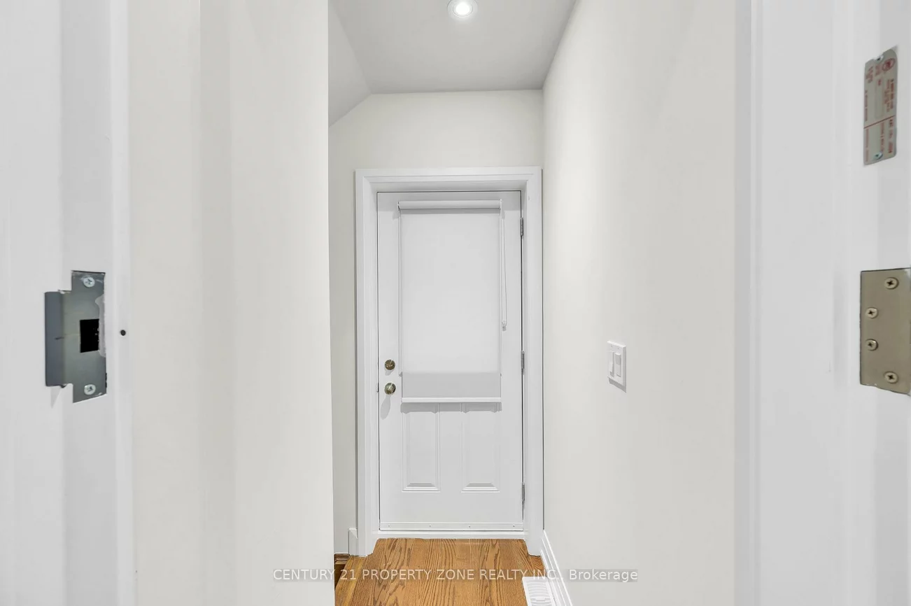 12, Trellanock, Bram West, Brampton