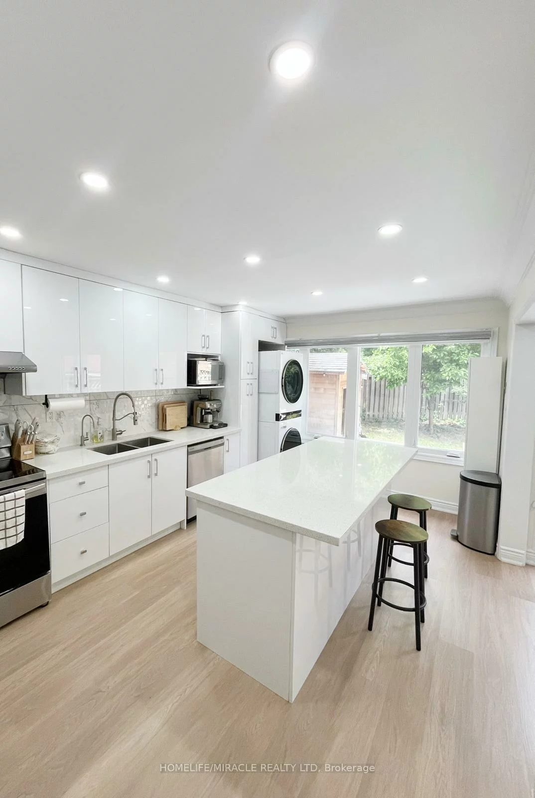 18, Killarney, Heart Lake East, Brampton