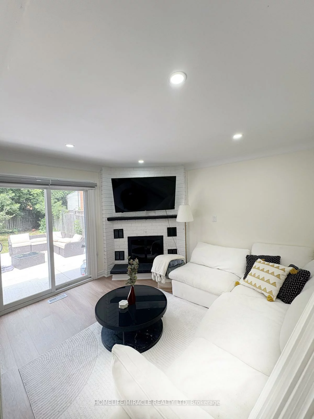 18, Killarney, Heart Lake East, Brampton