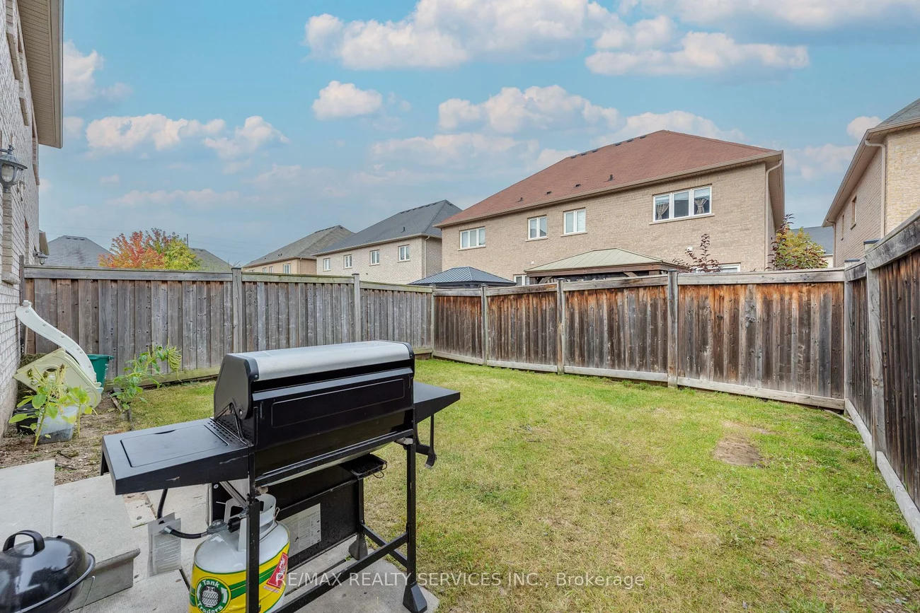 59, Beachville, Credit Valley, Brampton