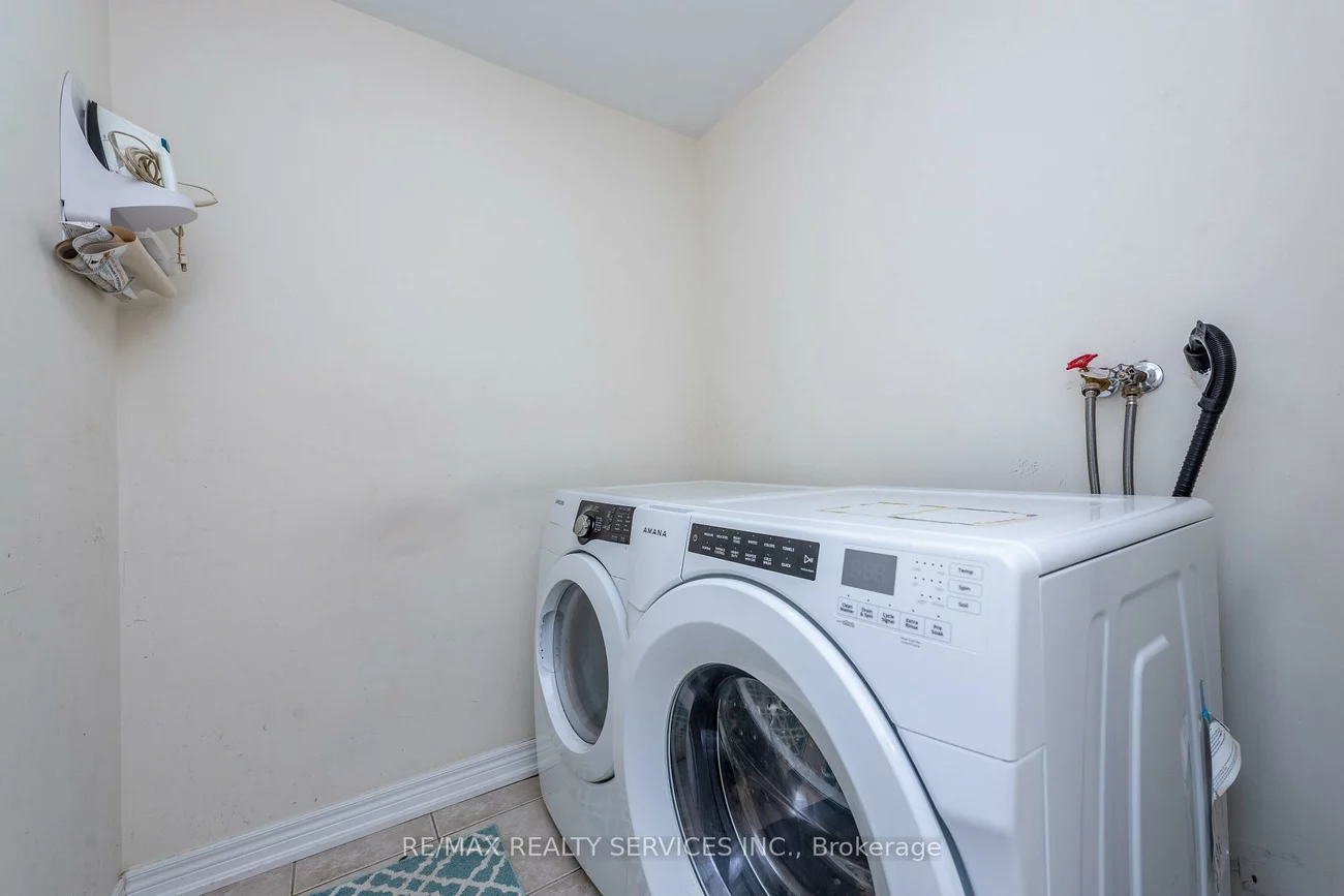 59, Beachville, Credit Valley, Brampton