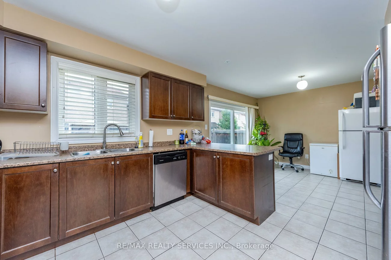 59, Beachville, Credit Valley, Brampton