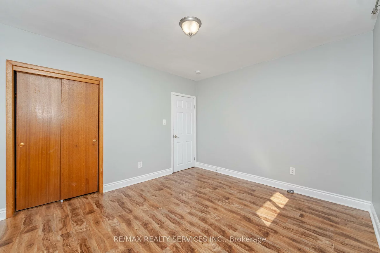 61, Avondale, Avondale, Brampton