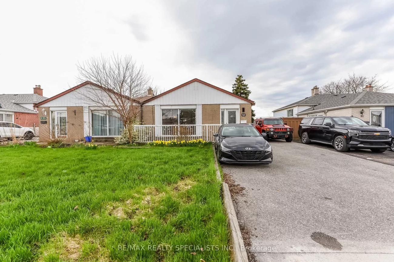 137, Avondale, Avondale, Brampton