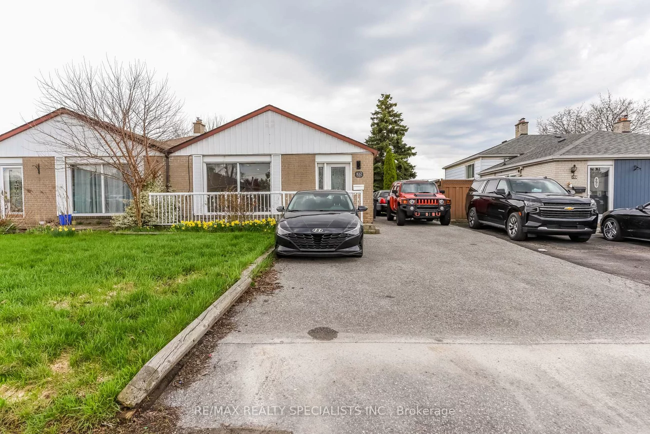 137, Avondale, Avondale, Brampton