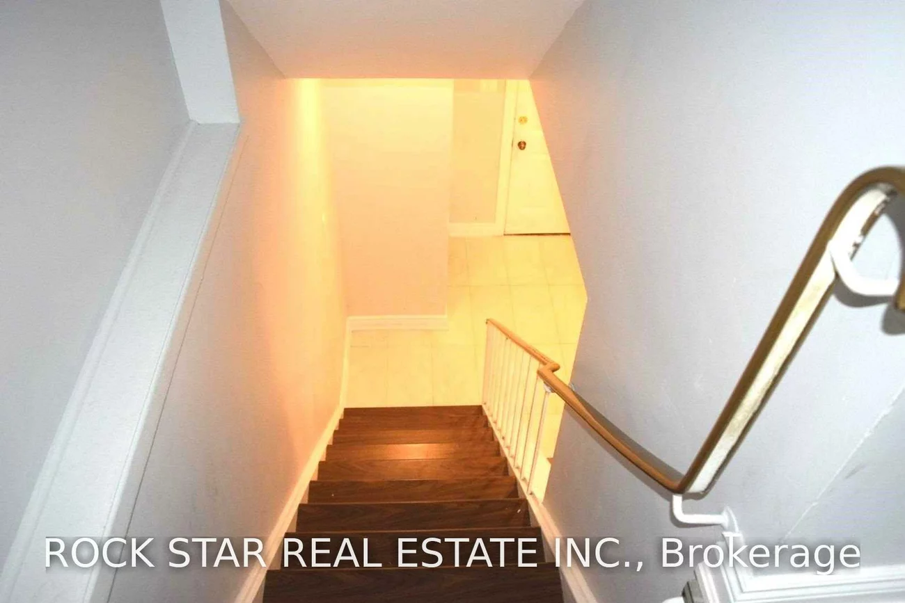 15, Hardcastle, Central Park, Brampton