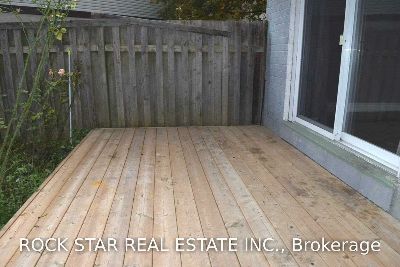 15, Hardcastle, Central Park, Brampton