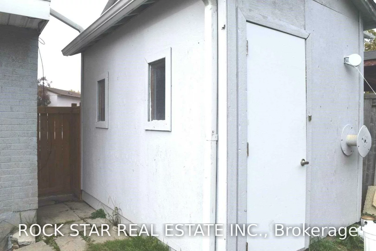 15, Hardcastle, Central Park, Brampton